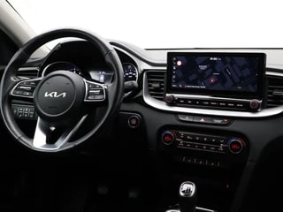 Thumbnail Mobil 10