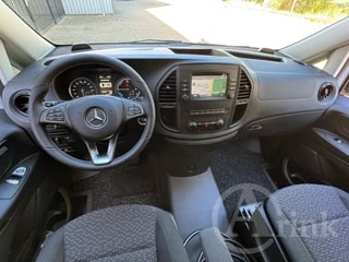 Thumbnail Mobil 3