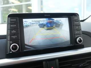 Thumbnail Mobil 10