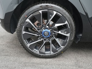 Thumbnail Mobil 7