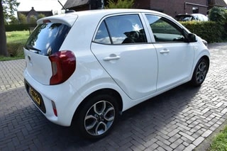 Thumbnail Mobil 6