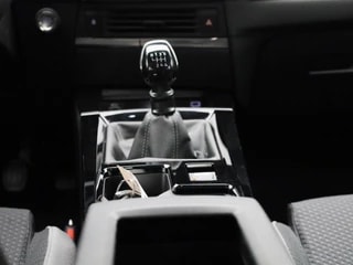 Thumbnail Mobil 10
