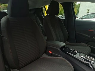Thumbnail Mobil 10