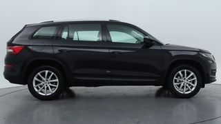 Thumbnail Mobil 4