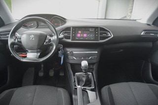 Thumbnail Mobil 8