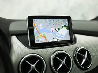 Thumbnail Mobil 9