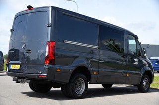 Thumbnail Mobil 6