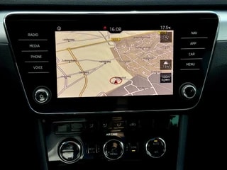 Thumbnail Mobil 7