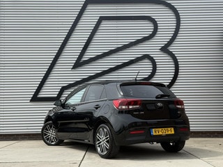 Thumbnail Mobil 8