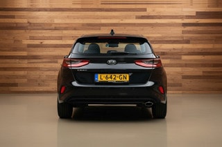 Thumbnail Mobil 4