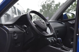 Thumbnail Mobil 9
