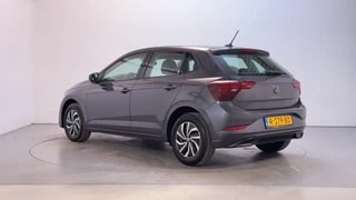 Thumbnail Mobil 6