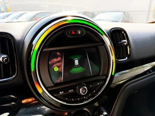 Thumbnail Mobil 6
