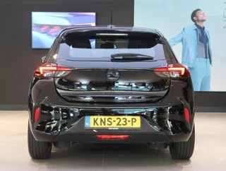 Thumbnail Mobil 8