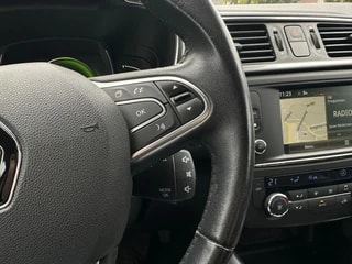 Thumbnail Mobil 8