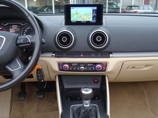 Thumbnail Mobil 9