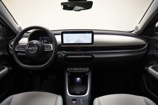 Thumbnail Mobil 4