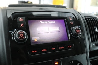 Thumbnail Mobil 9