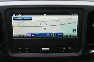 Thumbnail Mobil 6