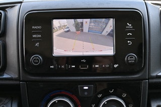 Thumbnail Mobil 6