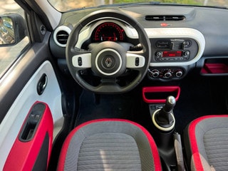 Thumbnail Mobil 3