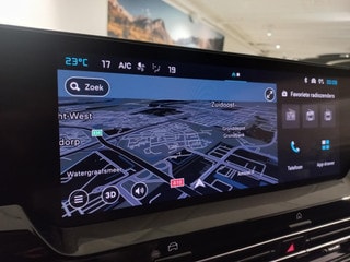 Thumbnail Mobil 8