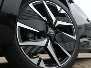 Thumbnail Mobil 4