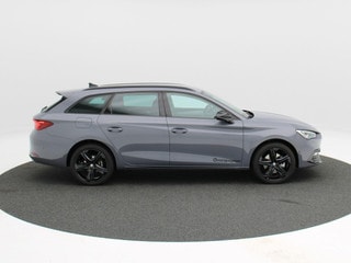 Thumbnail Mobil 6