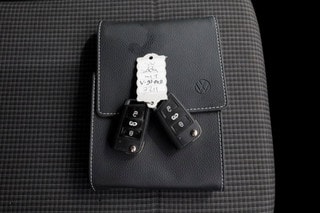 Thumbnail Mobil 6