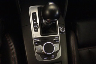 Thumbnail Mobil 10
