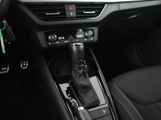 Thumbnail Mobil 9