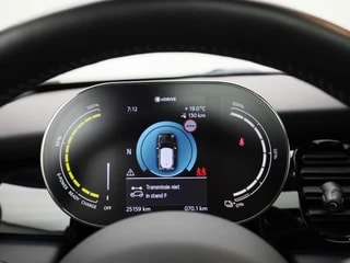 Thumbnail Mobil 8