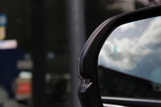 Thumbnail Mobil 10