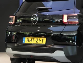 Thumbnail Mobil 10