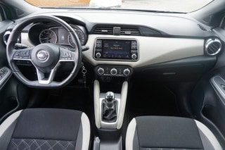 Thumbnail Mobil 6