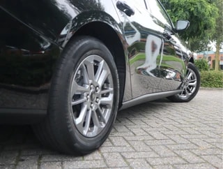 Thumbnail Mobil 4