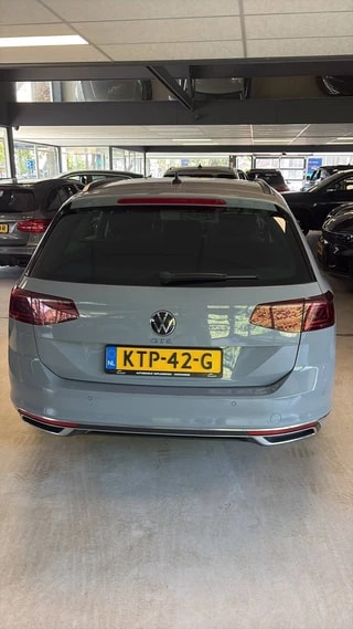 Thumbnail Mobil 6