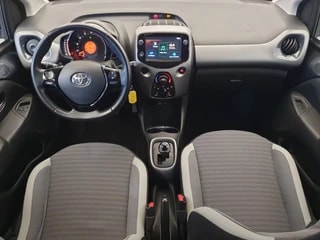 Thumbnail Mobil 3
