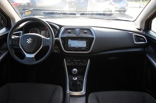 Thumbnail Mobil 7