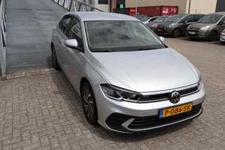 Thumbnail Mobil 6