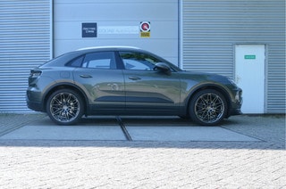 Thumbnail Mobil 8