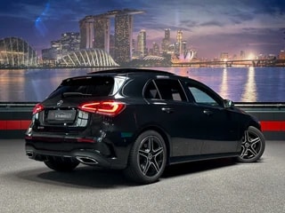 Thumbnail Mobil 8