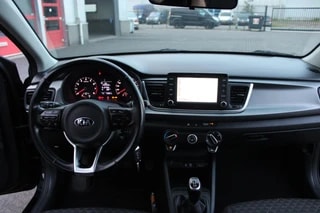 Thumbnail Mobil 6