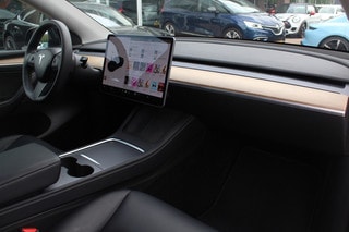 Thumbnail Mobil 9