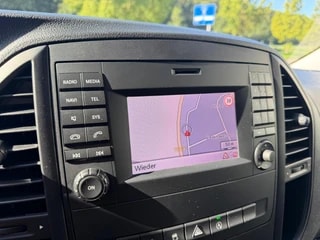 Thumbnail Mobil 8