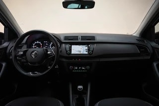 Thumbnail Mobil 4