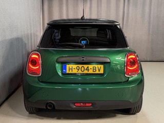 Thumbnail Mobil 8