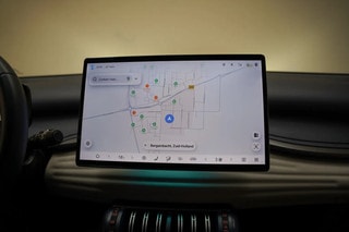 Thumbnail Mobil 8