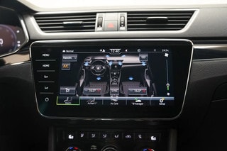 Thumbnail Mobil 10