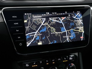 Thumbnail Mobil 6